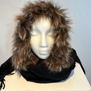 Dino Gaspari Montreal wool/cashmere genuine fur hooded scarf